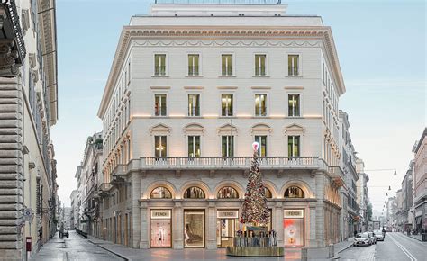 fendi roma italy.